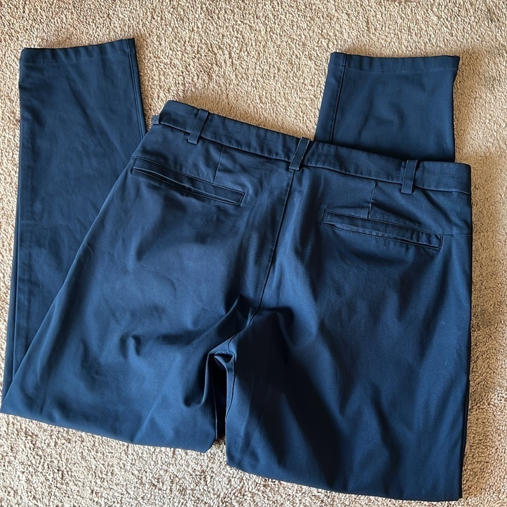 Lululemon Commission Pant Classic Warpstreme 30” True Navy - Picture 6 of 12
